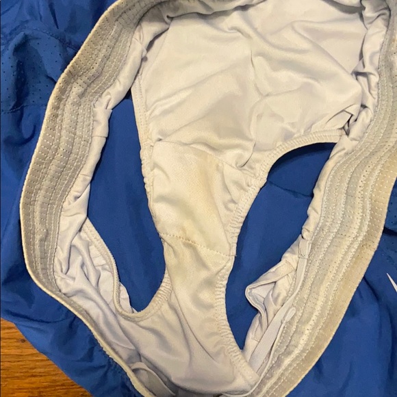 Nike shorts - Picture 3 of 4